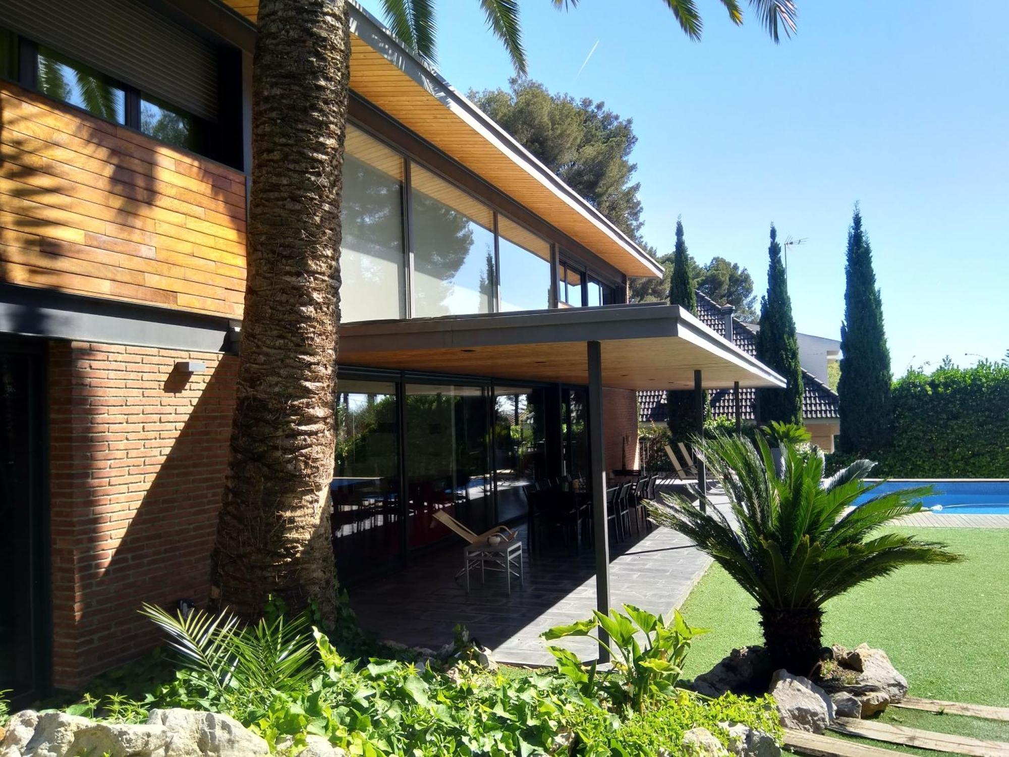 Villa Del Bosque Castelldefels Exterior foto